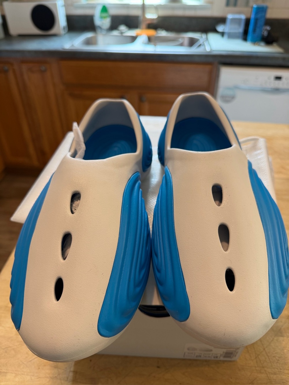 Crocs Ripple Clog White Blue - Picture 2 of 7